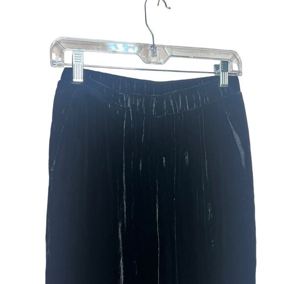 Theory S Velvet Pants Pull on Tapered Leg - Picture 2 of 6